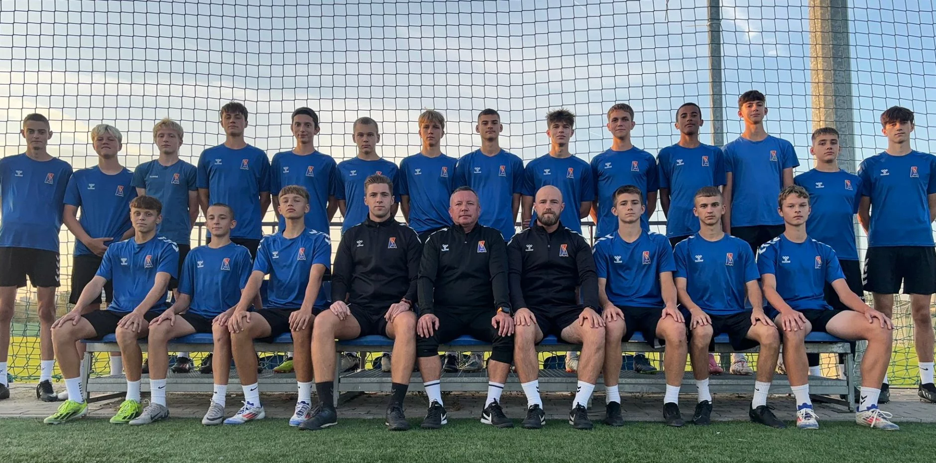 Poznaj zespół U-17